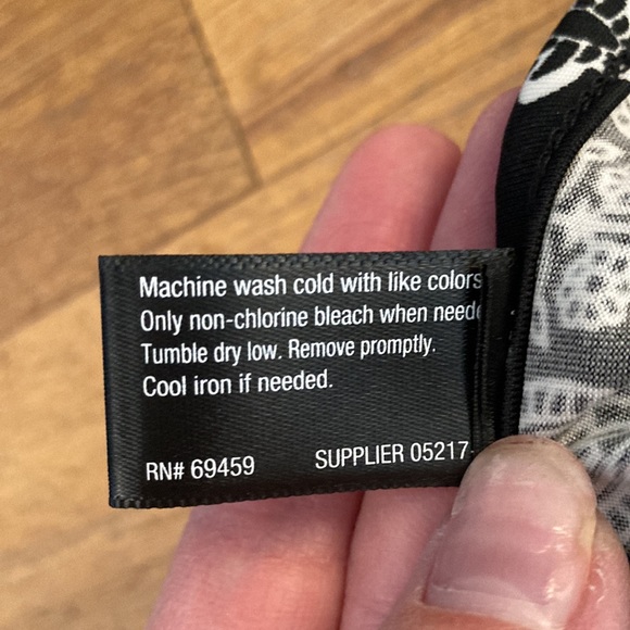 *last chance* a.n.a | Women’s black dress with white design - Picture 12 of 16